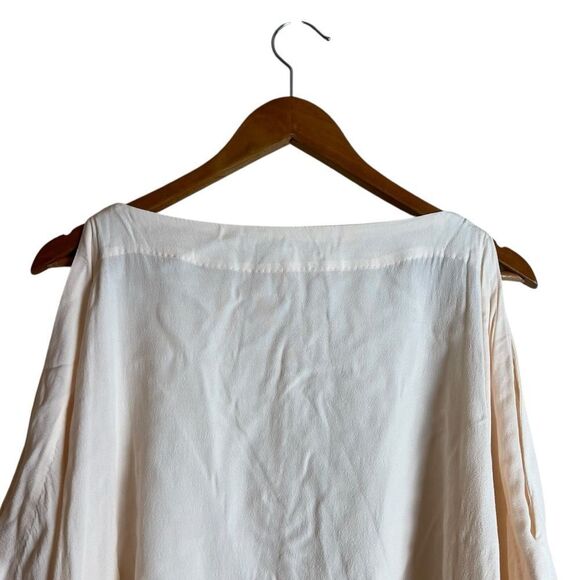 3 for $30! Forever‎ 21 light pink blouse - Picture 2 of 7